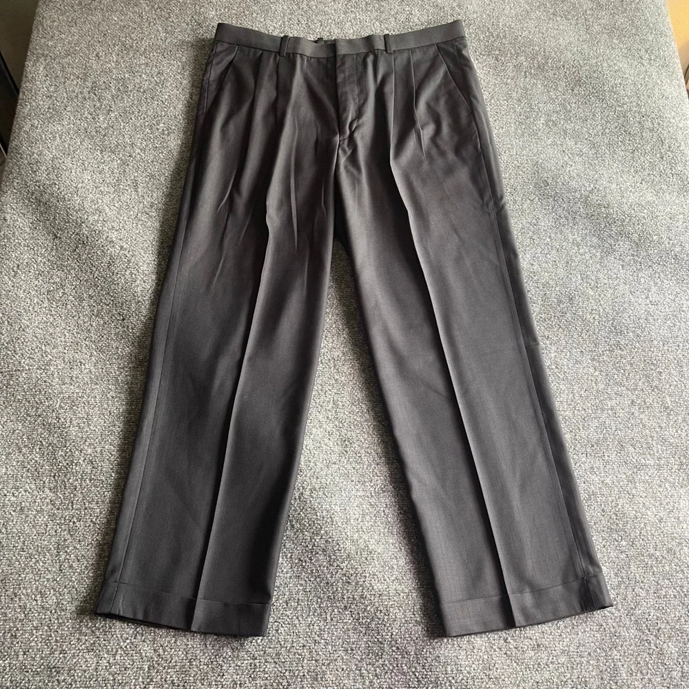 Perry Ellis Mens 36x30 Classic Fit Pleated Cuffed Dress Pants Charcoal Gray